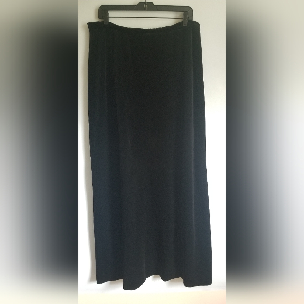Women's Miss Accent Act III black long velvet skirt SzXL elastic waist - Picture 8 of 12
